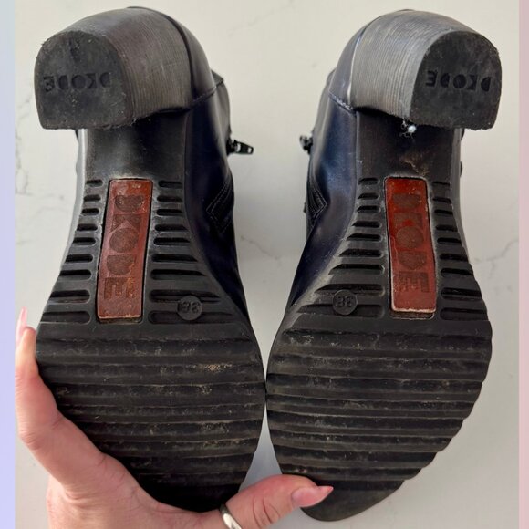 DKODE Black Leather Booties – Size 38 - Picture 5 of 7